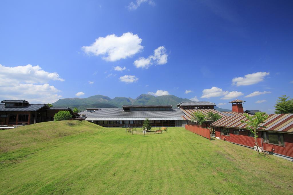 Kuju Kogen Cottage Taketa Екстер'єр фото